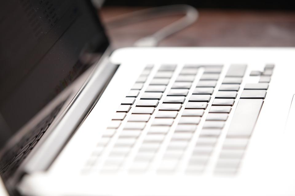 como buscar personas en Italia busqueda formas maneras 2017 españa sitios metodos maneras buscador web Internet